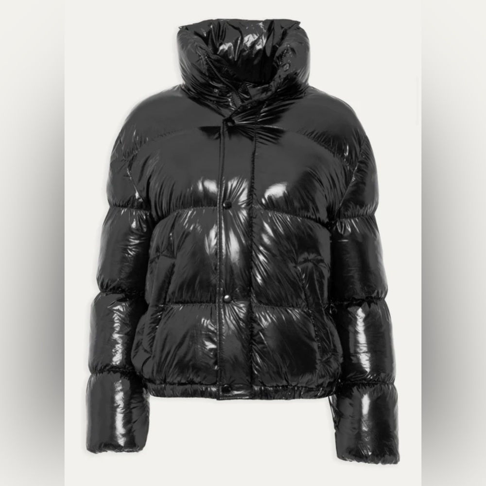 NWOT Size S Peloton Shine Puffer Jacket